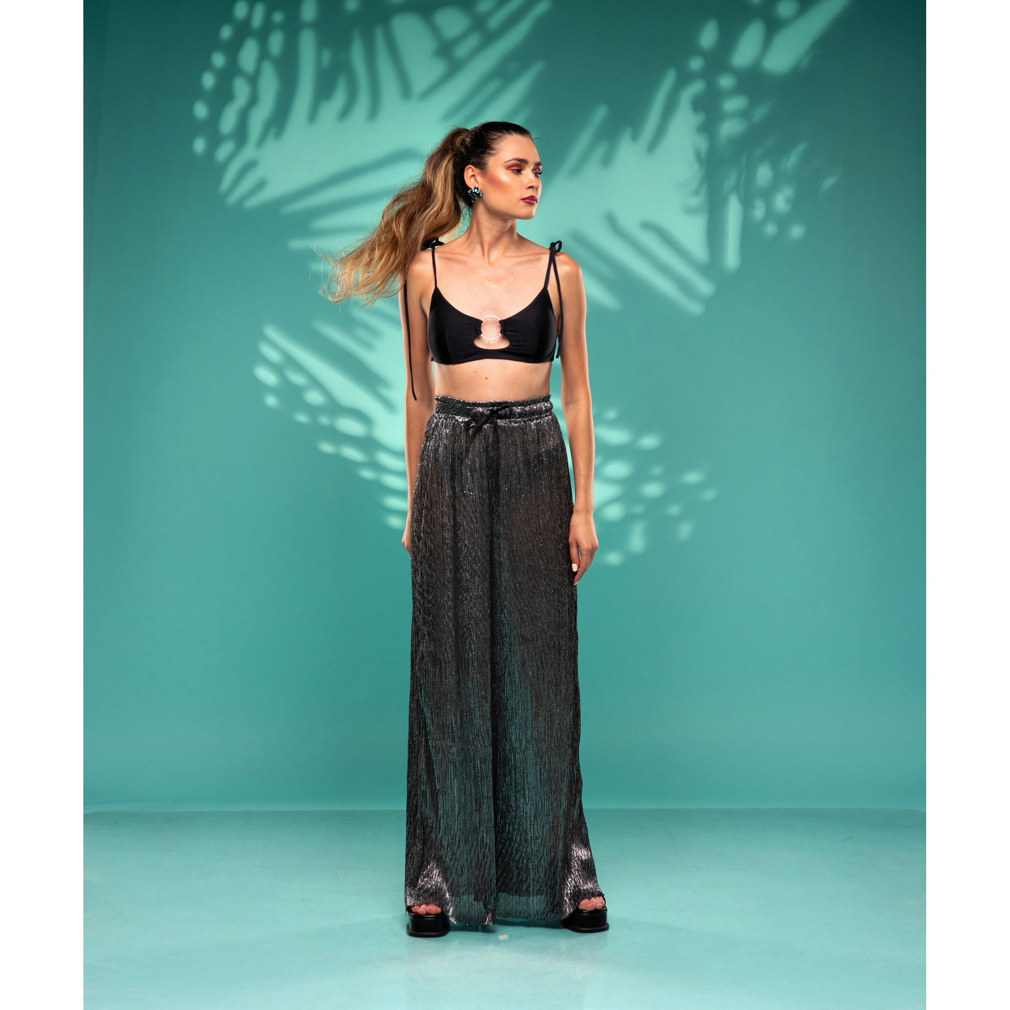 COVER8
